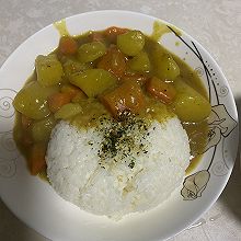 咖喱土豆盖饭