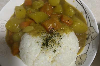 咖喱土豆盖饭