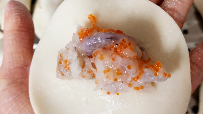 神奇美味的蟹子虾滑饺子的做法