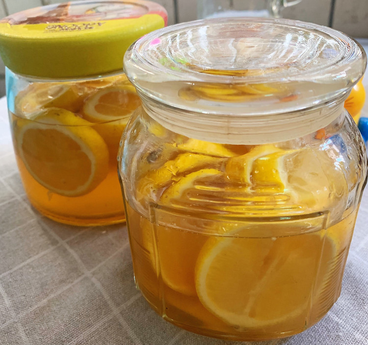 懒人蜂蜜柠檬茶～小仙女的最爱的做法