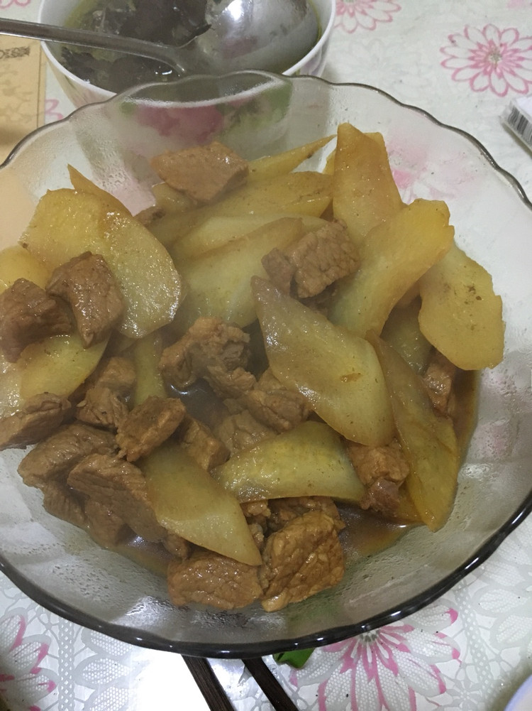 秋冬暖心菜之白萝卜烧肉的做法