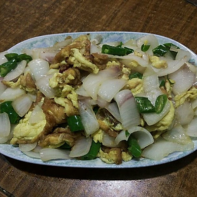 洋葱炒鸡蛋