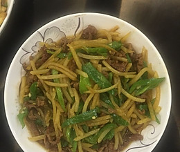 土豆牛肉丝的做法