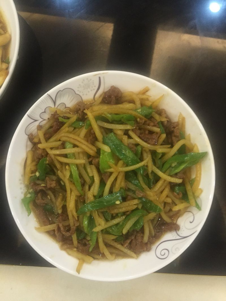 土豆牛肉丝的做法