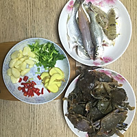 呛汁mini海蟹【卡卡私房菜】的做法图解1