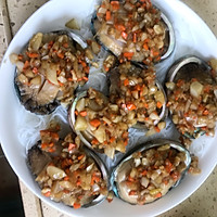 蒜蓉蒸鲍鱼的做法图解3