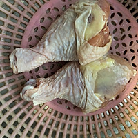 #肉食者联盟#简单粗暴烤鸡腿的做法图解1