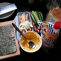 悦儿厨房～自创土司寿司卷，简单易做，零失败的做法图解1