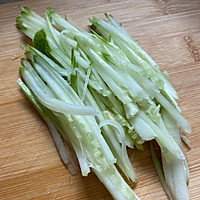 好吃不胖的玉米凉面的做法图解2