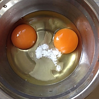 蛋奶吐司布丁的做法图解2