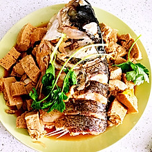 补钙佳品-鱼头炖豆腐