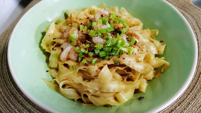 锦娘制——鲜虾葱油拌面