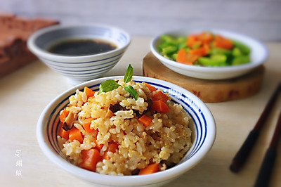 胡萝卜黎麦饭