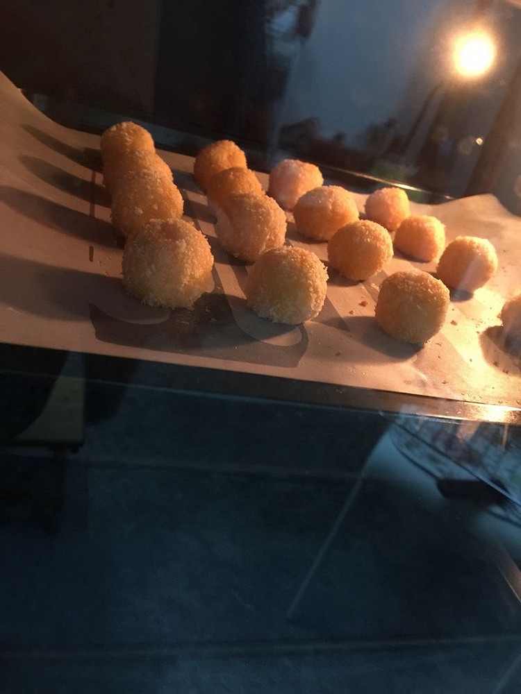 黄金椰丝球的做法