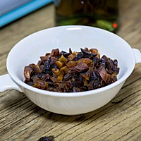 可可甜杏软欧包的做法图解1