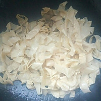 好吃又好做，快手蒜瓣炒豆皮#今天吃什么#的做法图解5
