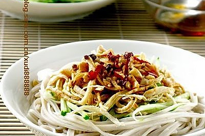 鸡丝荞麦面