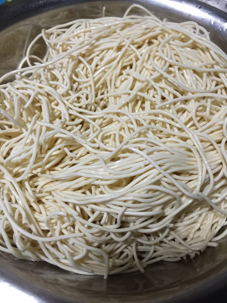 扁豆焖面的做法图解2