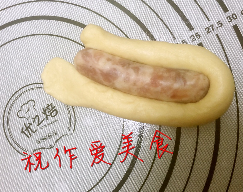 脆皮小香肠餐包的做法图解5