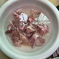 蔬菜排骨汤的做法图解1
