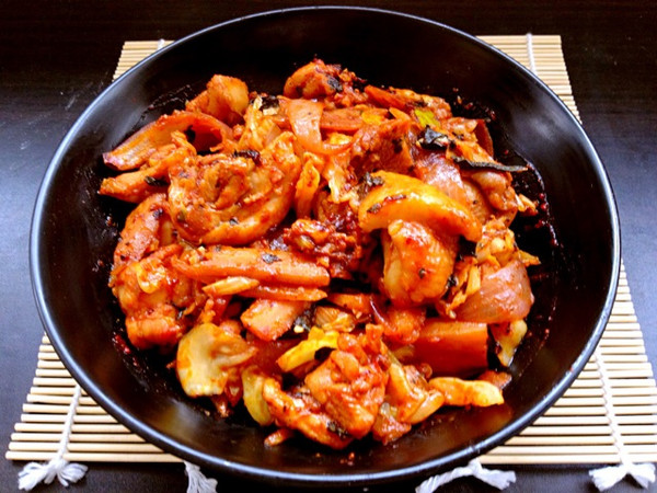 韩国春川鸡排（绝对好吃又易学的韩国料理）