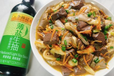 平菇炒鸭血