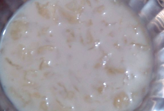 红糖银耳杏仁羹