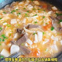 #感恩节为TA做顿饭# 鸭血豆腐蛋菇汤的做法图解6