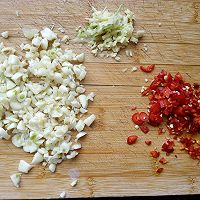 蒜香煸四季豆的做法图解5