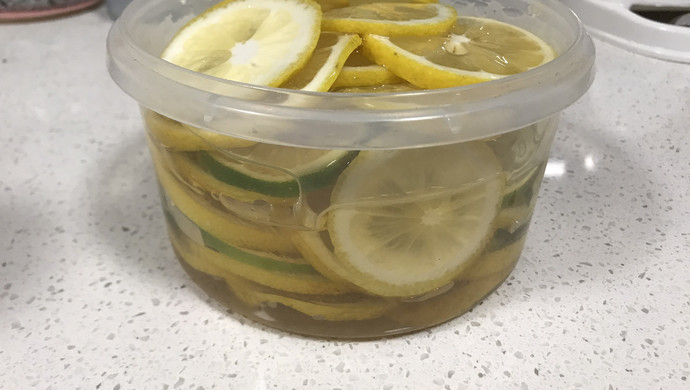 酸甜可口的蜂蜜柠檬茶