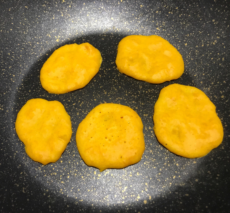 快手辅食！香烘南瓜饼的做法