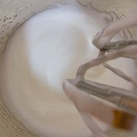 好看又好吃的酸奶红心火龙果蛋清溶豆（超详细）的做法图解8