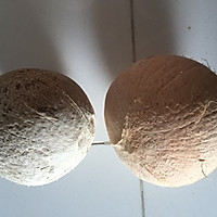 椰子鸡汤的做法图解1