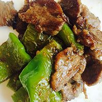杭椒牛柳～牛肉切片尖椒切段简约版的做法图解3