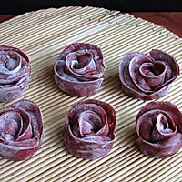玫瑰花煎饺#KitchenAid的美食故事#的做法图解8