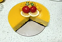 微甜的芒果慕斯蛋糕（8寸）的做法