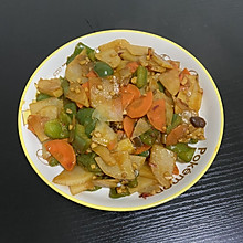 土豆片炒胡萝卜