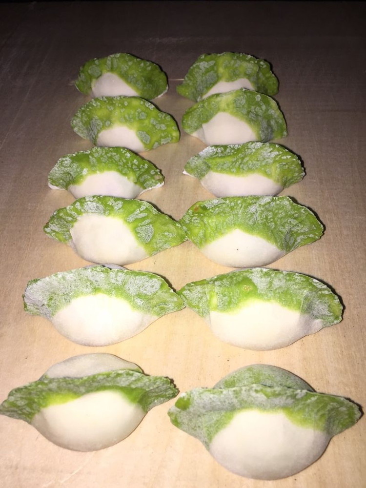 百财饺子(翡翠饺子)的做法
