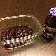 黑树莓果酱