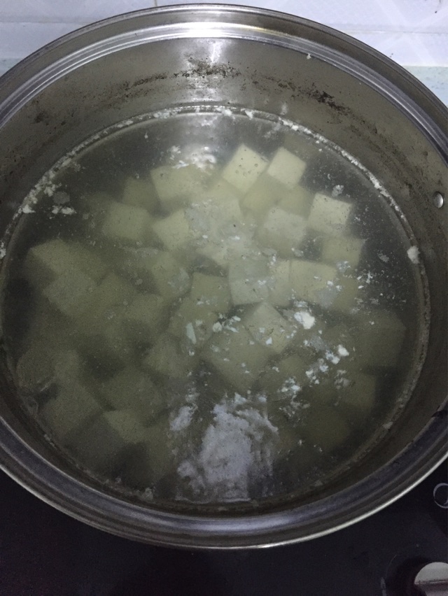 传统川菜麻婆豆腐的做法图解8