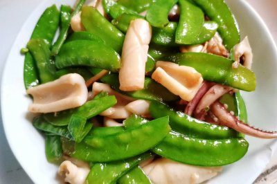 荷兰豆炒鱿鱼