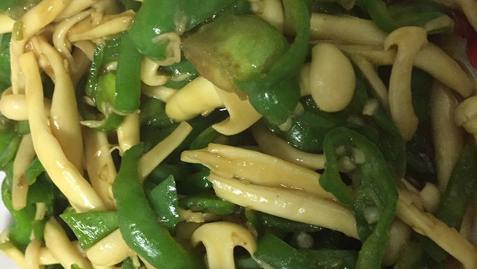 白玉菇炒辣椒