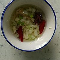 凉拌芹菜的做法图解2
