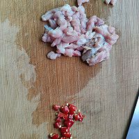 家常菜青笋炒肉，简单又好吃#味达美星厨X小厨中秋团圆宴#的做法图解3