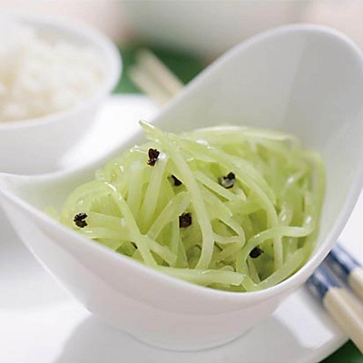 清炒莴笋丝