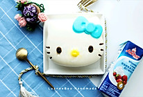 #安佳儿童创意料理#Kitty猫酸奶慕斯蛋糕的做法