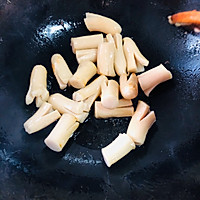 红烩小泥肠的做法图解4