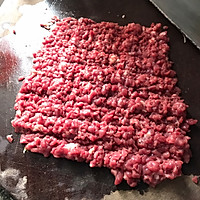 下饭神菜•牛肉生煎蛋的做法图解1