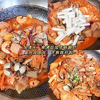#暖冬酱在手，嗨吃部队锅#韩式海鲜炒年糕的做法图解4