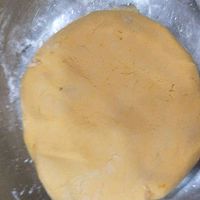 南瓜豆沙糯米糍的做法图解3
